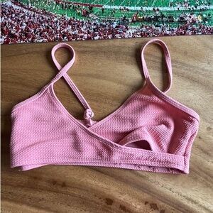 Light pink Swimsuit top (13-14)